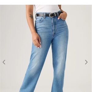 Levi's Light Blue Straight Leg Women's Jeans W27